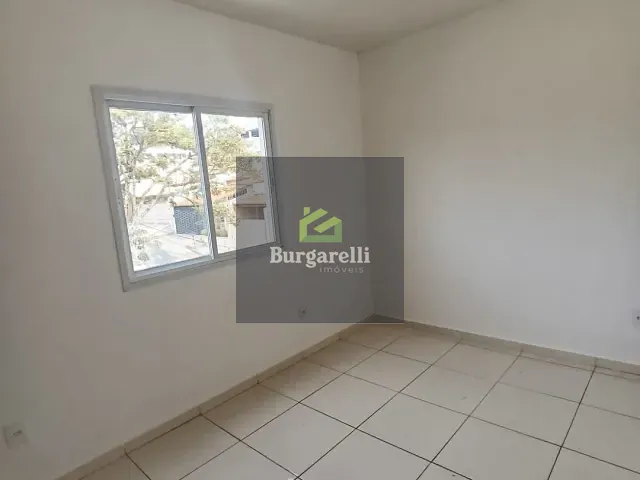 Apartamento 2 quartos e 1 banheiro, para alugar, no bairro Jardim das Magnólias II em Lavras