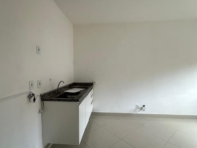 Kitnet 1 quarto e 1 banheiro, para alugar, no bairro Rudge Ramos em São Bernardo do Campo