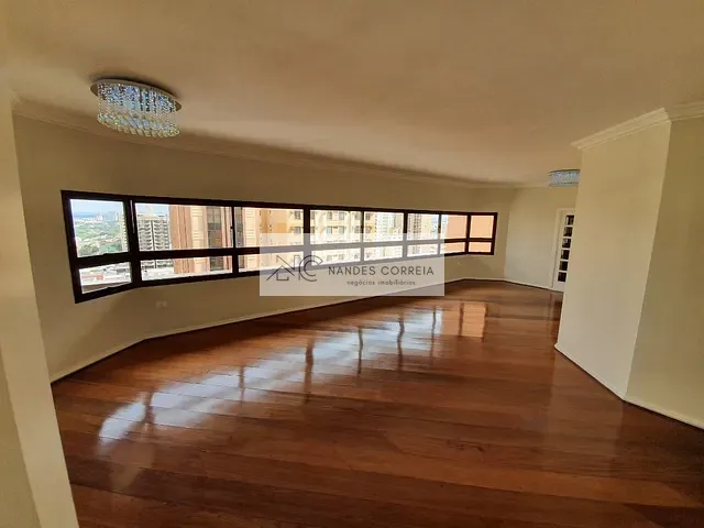 Apartamento com 430m² 4 quartos e 5 banheiros, à venda, no bairro Centro em Londrina