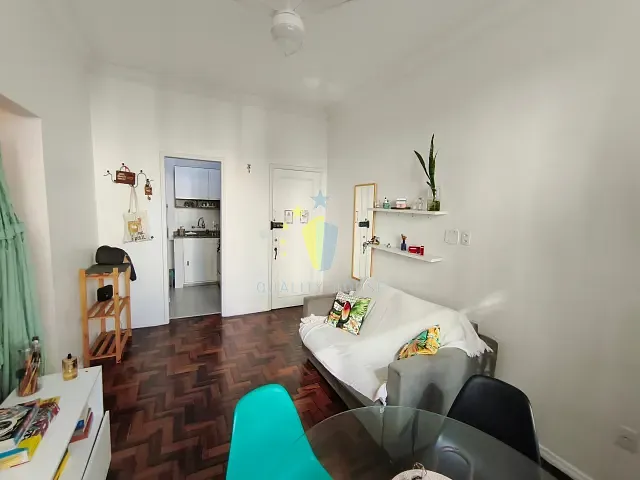 Apartamento com 43m² 2 quartos e 1 banheiro, à venda, no bairro Copacabana em Rio de Janeiro