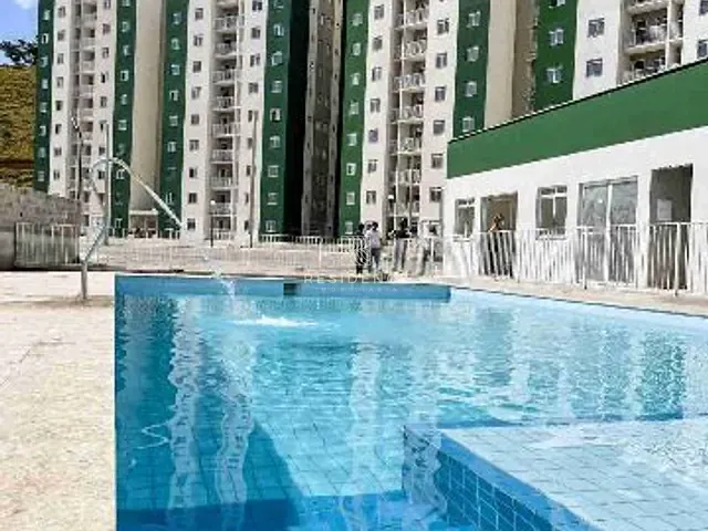 Apartamento 2 quartos e 1 banheiro, à venda, no bairro Três Poços em Volta Redonda