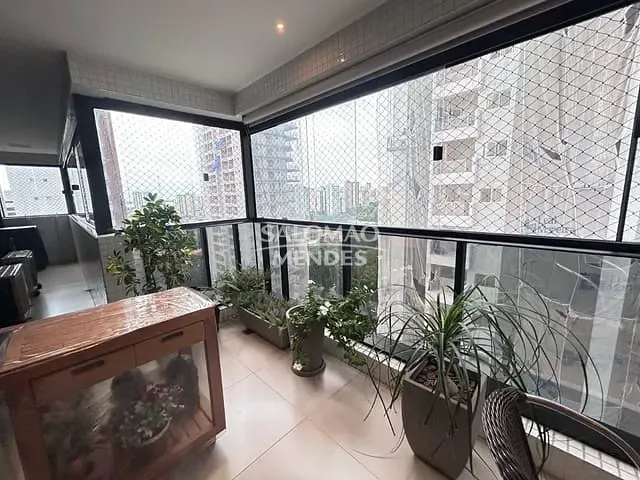 Apartamento 3 quartos e 4 banheiros, à venda, no bairro Batista Campos em Belém