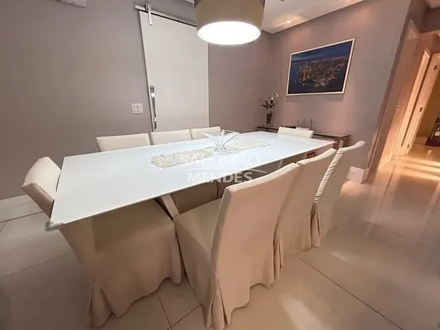 Apartamento 3 quartos e 4 banheiros, à venda, no bairro Batista Campos em Belém