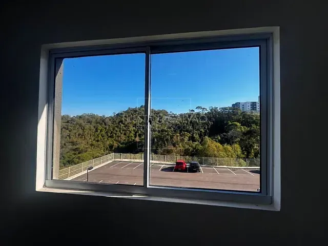 Apartamento com 40m² 2 quartos e 1 banheiro, para alugar, no bairro Colônia Antônio Prado em Almirante Tamandaré