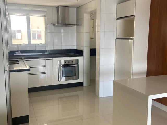 Apartamento com 128m² 3 quartos e 4 banheiros, à venda ou para alugar, no bairro Centro em Santo André