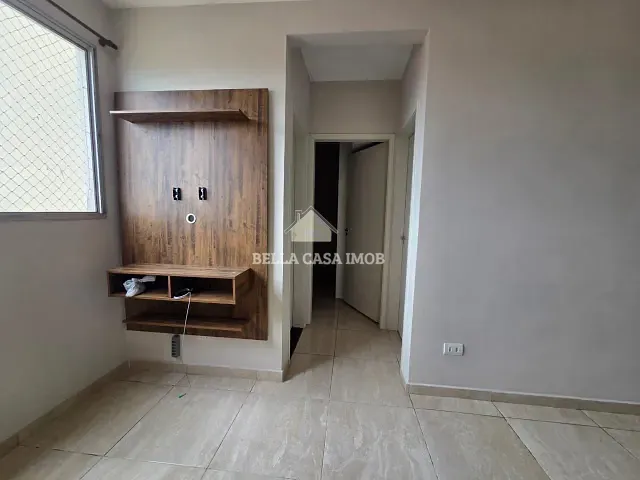 Apartamento com 58m² 2 quartos e 1 banheiro, para alugar, no bairro Vila Jardini em Sorocaba