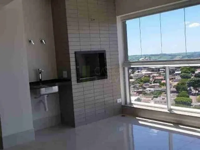 Apartamento com 230m² 3 quartos e 4 banheiros, à venda, no bairro Centro em Apucarana