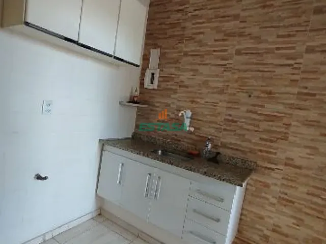 Apartamento 2 quartos e 1 banheiro, à venda, no bairro Quintino Bocaiúva em Rio de Janeiro