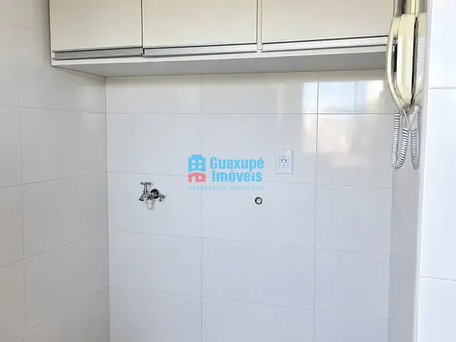 Apartamento 2 quartos e 2 banheiros, à venda, no bairro Centro em Guaxupé