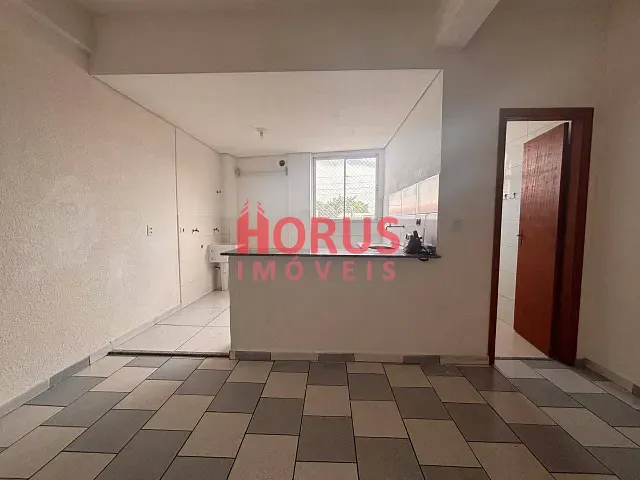 Apartamento 2 quartos e 1 banheiro, para alugar, no bairro Vila Santa Maria em São Paulo
