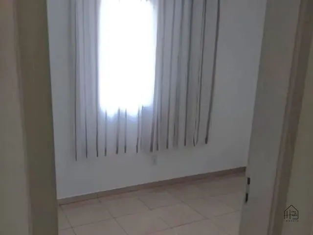 Apartamento 2 quartos e 1 banheiro, à venda, no bairro Outeiro de Passárgada em Cotia