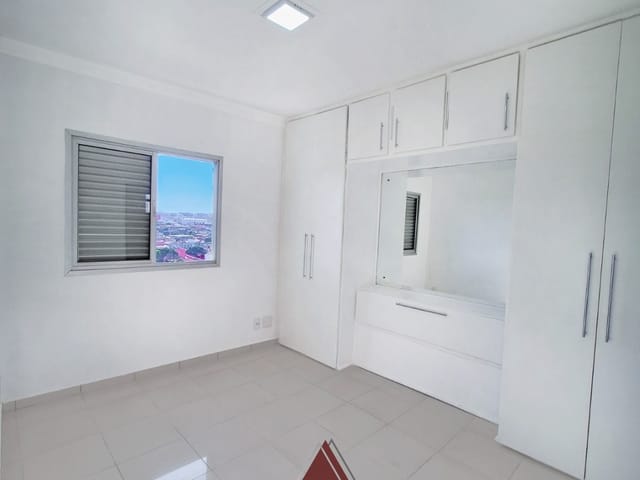 Apartamento com 183m² 3 quartos e 2 banheiros, à venda, no bairro Centro em Franca
