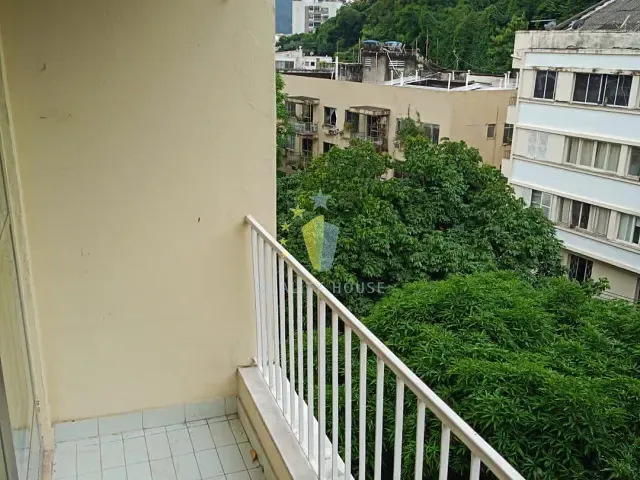 Apartamento com 70m² 2 quartos e 1 banheiro, para alugar, no bairro Laranjeiras em Rio de Janeiro