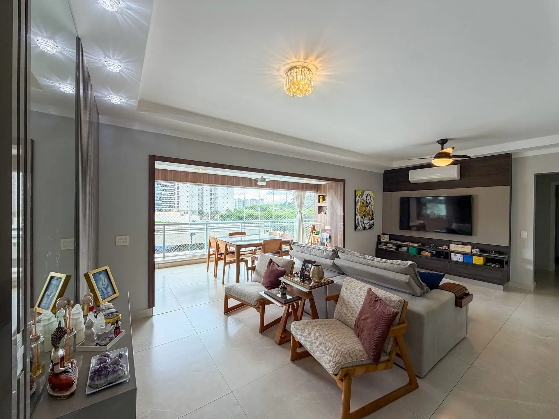 Apartamento, 3 quartos, 147 m² - Foto 1