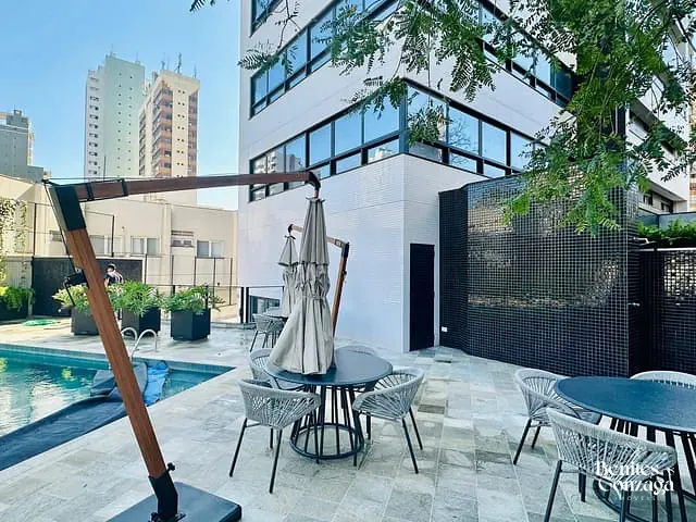 Apartamento 4 quartos e 6 banheiros, à venda, no bairro Zona 01 em Maringá