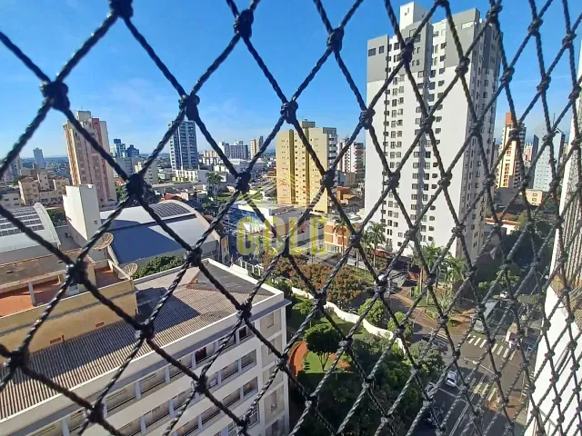 Apartamento com 105m² 3 quartos e 2 banheiros, à venda, no bairro Centro em Londrina