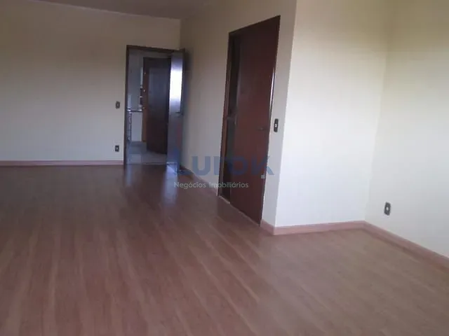 Apartamento com 110m² 3 quartos e 3 banheiros, para alugar, no bairro Jardim Bela Vista em Valinhos