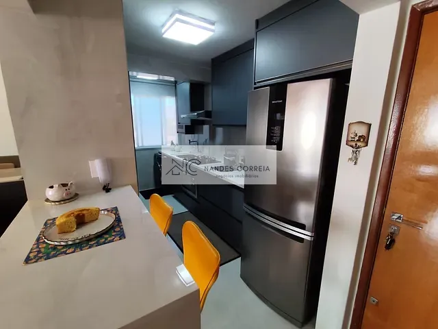 Apartamento 2 quartos e 2 banheiros, à venda, no bairro Gleba Fazenda Palhano em Londrina