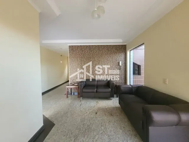 Apartamento 4 quartos e 2 banheiros, à venda, no bairro Centro em Andradas