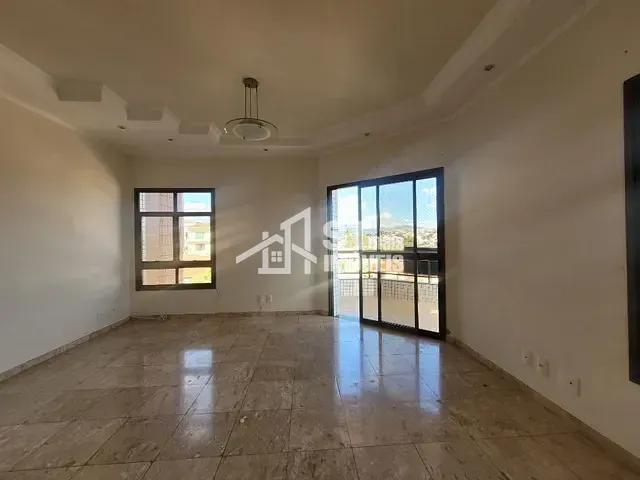 Apartamento 4 quartos e 2 banheiros, à venda, no bairro Centro em Andradas