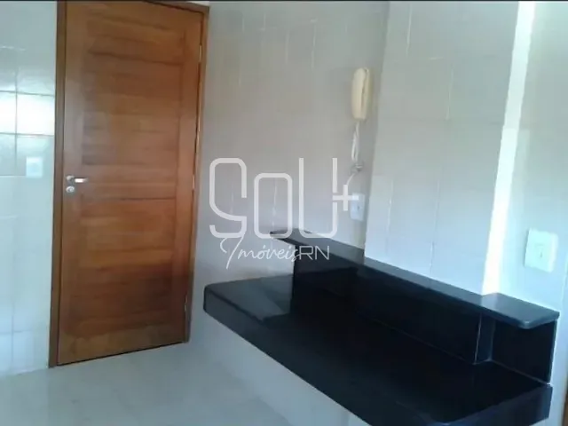 Apartamento com 74m² 2 quartos e 2 banheiros, à venda, no bairro Petrópolis em Natal