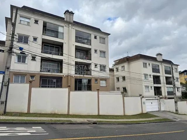 Apartamento com 72m² 2 quartos e 2 banheiros, para alugar, no bairro Santo Inácio em Curitiba