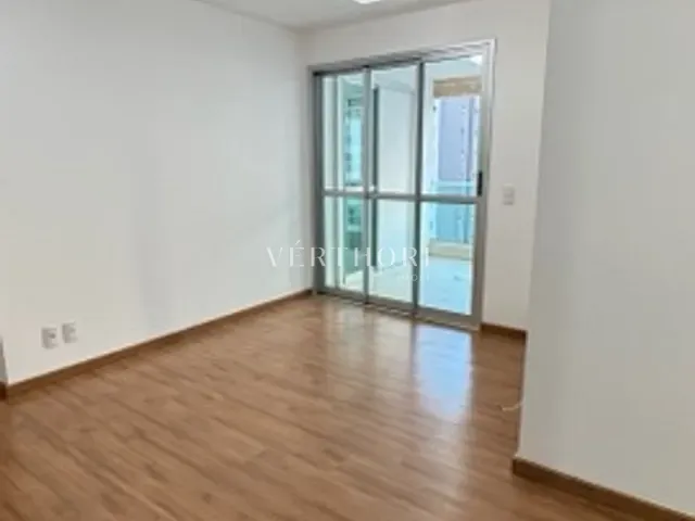 Apartamento 3 quartos e 2 banheiros, para alugar, no bairro Gleba Fazenda Palhano em Londrina