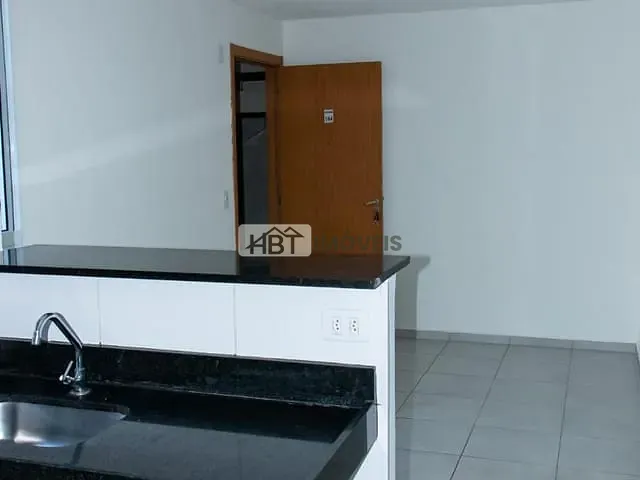 Apartamento 2 quartos e 1 banheiro, à venda ou para alugar, no bairro Jardim Maria Célia em Bauru
