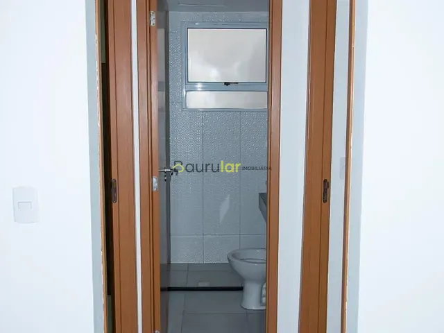 Apartamento 2 quartos e 1 banheiro, à venda ou para alugar, no bairro Jardim Maria Célia em Bauru