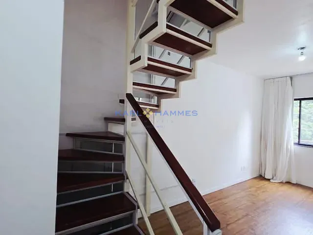 Apartamento com 77m² 3 quartos e 2 banheiros, à venda, no bairro Saldanha Marinho em Petrópolis
