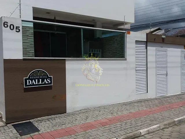Apartamento 2 quartos e 2 banheiros, à venda, no bairro Centro em Camboriú
