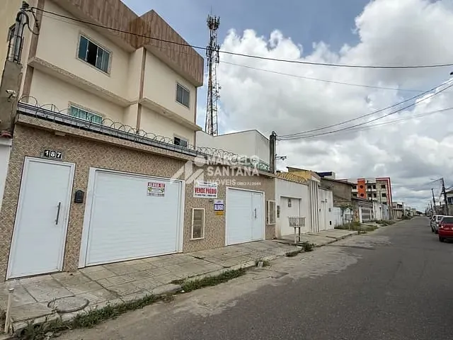 Sobrado 3 quartos e 1 banheiro, à venda, no bairro Felícia em Vitória da Conquista