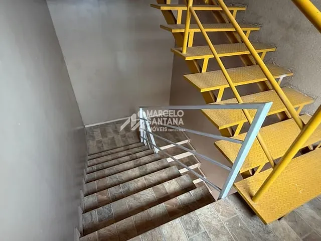 Sobrado 3 quartos e 1 banheiro, à venda, no bairro Felícia em Vitória da Conquista