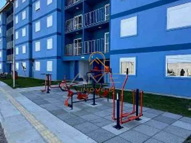 Apartamento 2 quartos e 1 banheiro, à venda ou para alugar, no bairro Centro em Pelotas