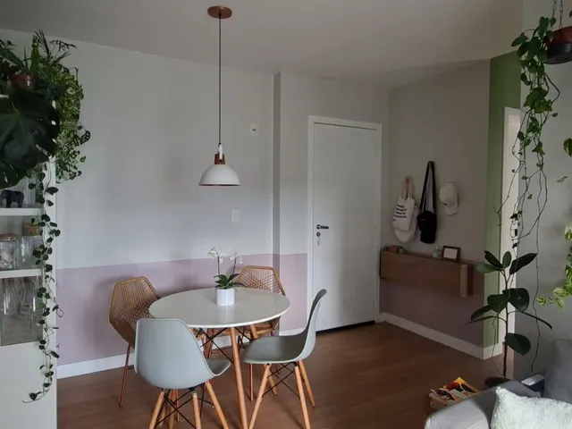 Apartamento 2 quartos e 1 banheiro, à venda, no bairro Espinheiros em Itajaí