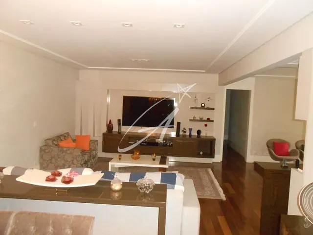 Apartamento com 242m² 4 quartos e 6 banheiros, à venda, no bairro Tatuape em São Paulo