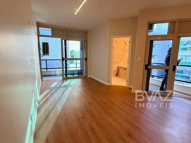 Apartamento com 351m² 3 quartos e 5 banheiros, à venda, no bairro Algodoal em Cabo Frio
