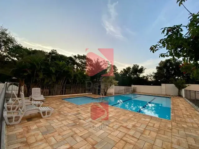 Apartamento 3 quartos e 2 banheiros, para alugar, no bairro Jardim Carlos Gomes em Pirassununga