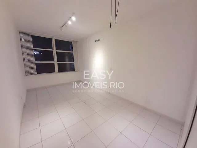 Apartamento com 48m² 1 quarto e 1 banheiro, para alugar, no bairro Leblon em Rio de Janeiro