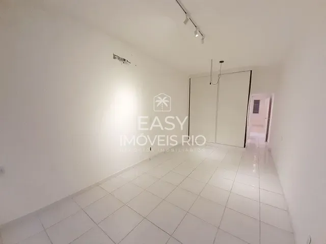 Apartamento com 48m² 1 quarto e 1 banheiro, para alugar, no bairro Leblon em Rio de Janeiro