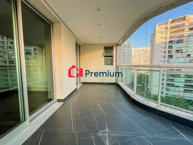 Apartamento 4 quartos e 6 banheiros, à venda, no bairro Barra da Tijuca em Rio de Janeiro