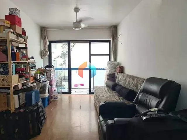 Apartamento com 72m² 2 quartos e 1 banheiro, à venda, no bairro Copacabana em Rio de Janeiro