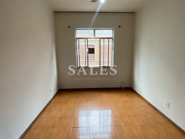 Apartamento com 65m² 2 quartos e 2 banheiros, para alugar, no bairro Centro em Juiz de Fora