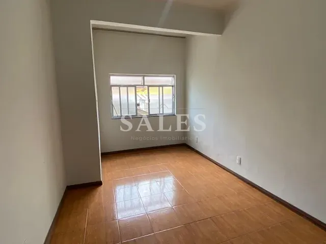 Apartamento com 65m² 2 quartos e 2 banheiros, para alugar, no bairro Centro em Juiz de Fora