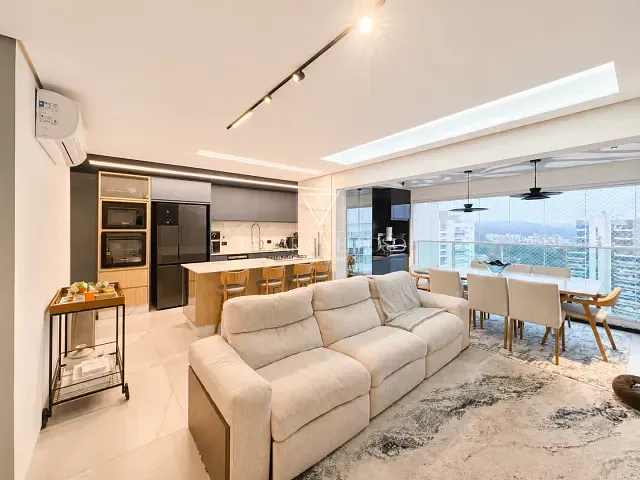 Apartamento 3 quartos e 4 banheiros, à venda, no bairro Vila Mogilar em Mogi das Cruzes
