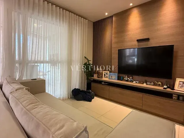Apartamento com 220m² 3 quartos e 4 banheiros, à venda, no bairro Gleba Fazenda Palhano em Londrina