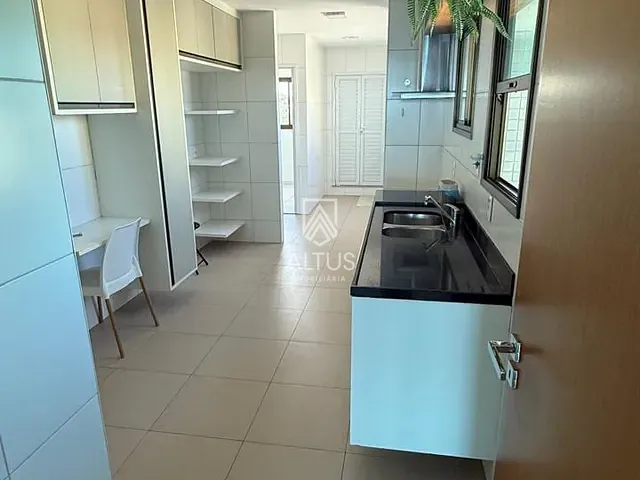 Apartamento 4 quartos e 1 banheiro, para alugar, no bairro Jaguaribe em Salvador