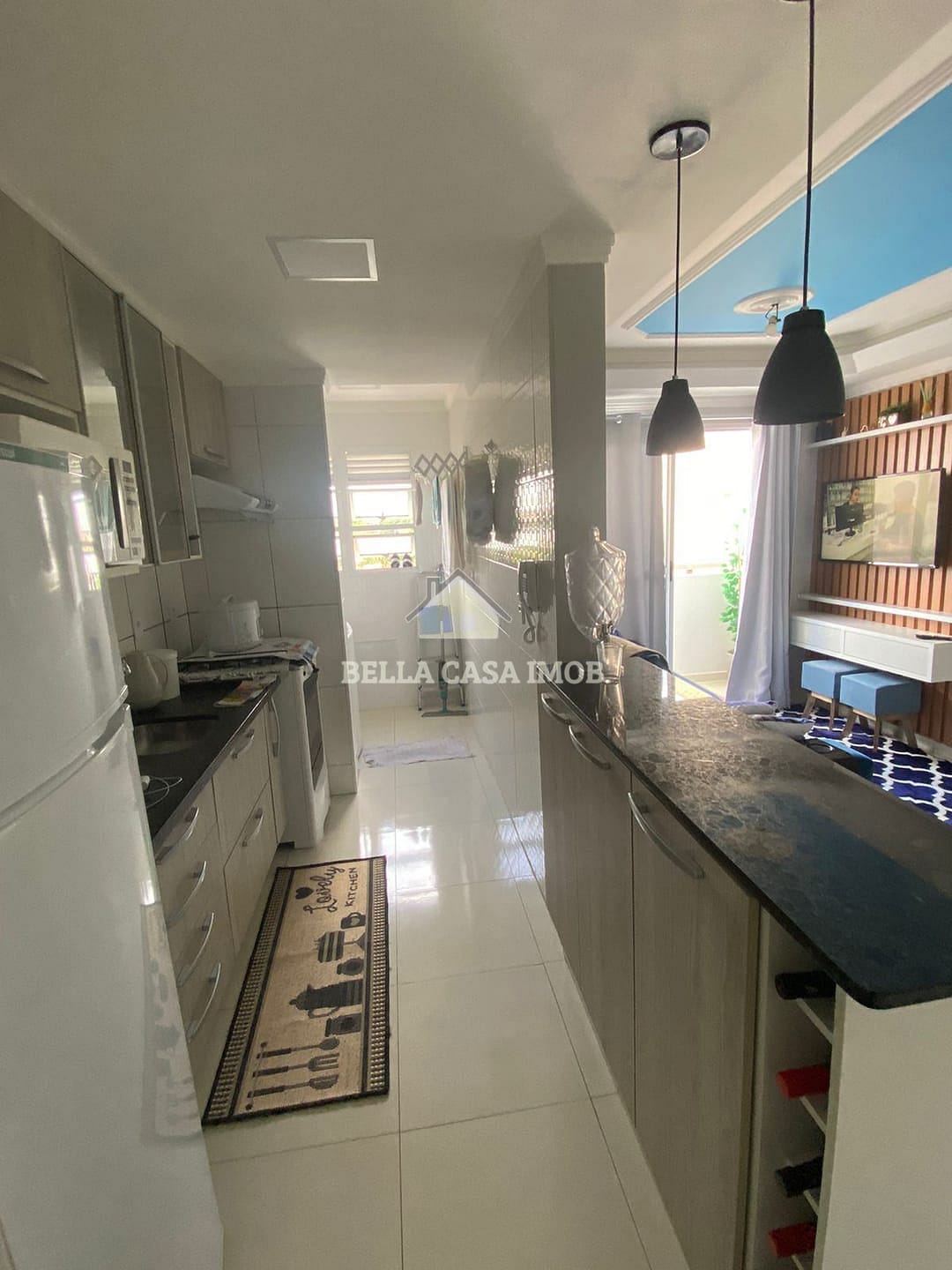Apartamento à venda com 2 quartos, 56m² - Foto 1