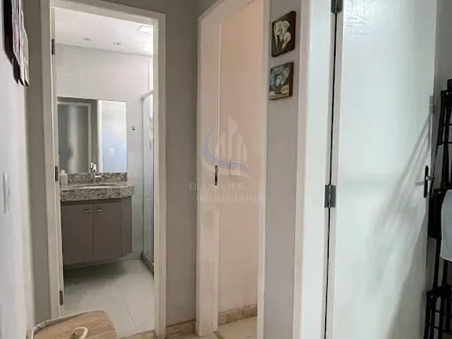 Apartamento 2 quartos e 2 banheiros, à venda, no bairro Itapuã em Vila Velha