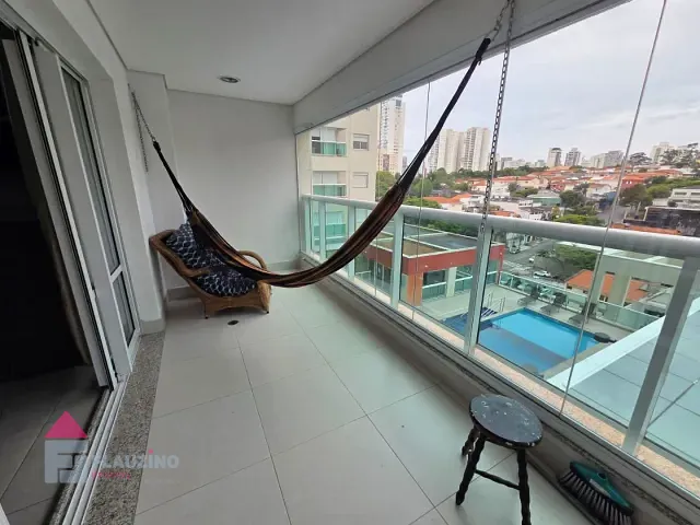 Apartamento com 45m² 1 quarto e 2 banheiros, à venda ou para alugar, no bairro Jardim Aeroporto em São Paulo